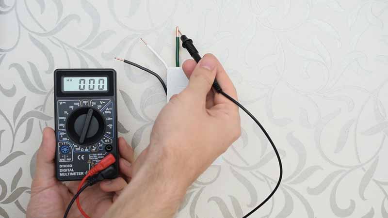 Testing wire with a multimeter