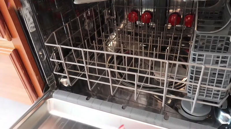 dishwasher smelling
